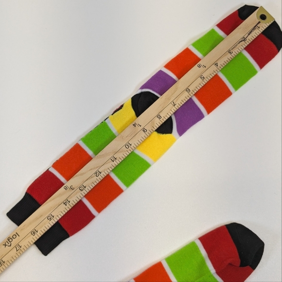 New Novelty "Lucky" Charms Crew Rainbow Fun Socks Unisex - Picture 5 of 5